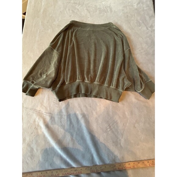 Nike Women's Sportswear Over-Oversized Boatneck Terry Crop Top Green size Small - Picture 4 of 4
